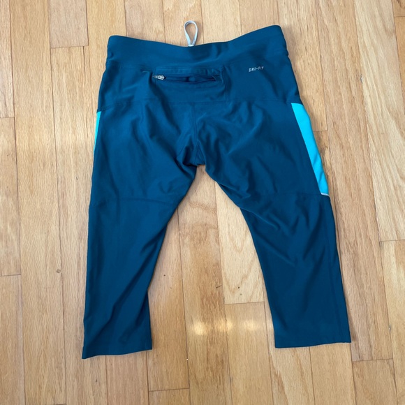 Nike dri-fit half running tights back pocket Size M - Picture 4 of 7